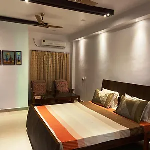 The Sunaina , Varanasi India